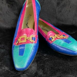 200-300 Women Unlisted Shoe Show. Over 5lbs are Shipped FREE !